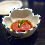 焼肉 しもふり亭 - お通しのハツ刺し