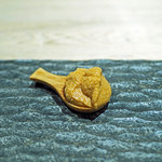 紀尾井町 三谷 - 蒸して固めたものが普通...だけどこれは蒸していったん脂を落とした北海道根室産バフンウニ