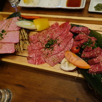 焼肉 433 - シンシン、イチボ、トモサンカク