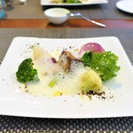 La vie - フォアグラのソテーと野菜のマリネ　オリーヴオイルのムースリーヌ