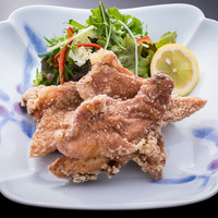 四万十鶏もも肉の一本揚げ