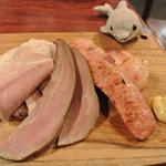 沖縄 肉酒場 ぬちぐすい - あぐー豚　肉の前菜4種