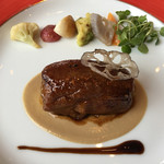 モナリザ - 加賀レンコンで包んだ能登の七面鳥のパテ 茸のピューレ