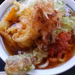 どんどん庵 - うどん大盛、野菜かき揚げ、チクワ