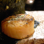 日本橋橘町　都寿司 - 帆立の磯辺巻き