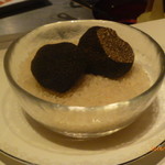 エル ブランシュ - 黒トリュフ披露