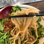 麺屋やまひで - 麺はもちもち太麺