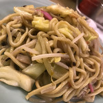 山庄 - 焼きチャンポンのような味わい。コショウ効いてます。