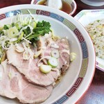 宝華 - チャーシュー宝ソバセット