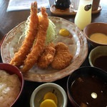 みそかつ 佳奈家 - えびひれ定食1500円