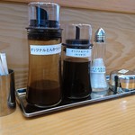 ソースと塩が２種類ずつ