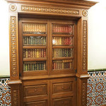 マゼランズ - 本棚に秘密が……