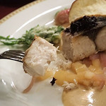 マゼランズ - 鰆のポワレ、シードルソース