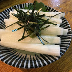 梅田芝田1丁目まぐろや - 長芋短冊300円