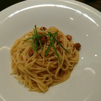 カレス - 北海道産生うにを贅沢に使ったペペロンチーノ