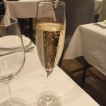 レストラン・サカキ - スパークリングワイン