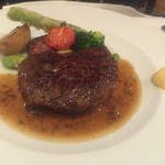 レストラン・サカキ - 【お肉料理】黒毛和牛のランプステーキ  2017.2