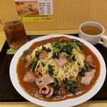 どんどん庵 - ウインナーほうれん草の２Ｌ