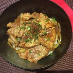 Honoji - 特製豚丼