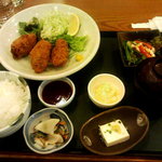 居食屋「和み亭」 - カキフライ定食