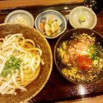 居食屋「和み亭」 - そば、うどんとミニ丼セット780円