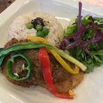 ナチュラル カフェ ヒ・ミ・ツ基地 - メインの大豆肉のみそカツ