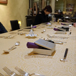 トゥ・ラ・ジョア - １０席のテーブル