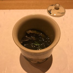 鮓 きずな - 岩手の蝦夷アワビ、青森の岩海苔の蒸し物