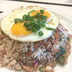 Eggs 'n Things - パワフルチャーハン