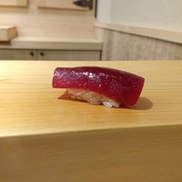 鮨 あらい - 佐渡定置の赤身漬け