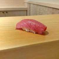 鮨 あらい - 伊豆下田281キロの中トロは１週間の寝かせ