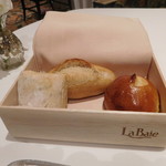 ラ・ベ - パン