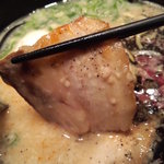 イップウドウ　タオ FUKUOKA - ﾁｬｰｼｭｰは炙りが入っており、香ばしい上に旨味が豊か！