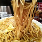 日の出らーめん - 仙台二郎　麺