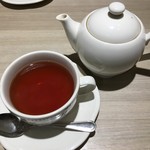 ラ・メゾン アンソレイユターブル - 紅茶