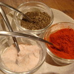 カッチャル バッチャル - ブラックペッパー＆カイエンペッパー＆岩塩