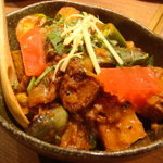 カッチャル バッチャル - 北インドの野菜カレー