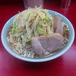 ラーメン二郎 - 小野菜からめ