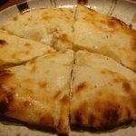 カッチャル バッチャル - タンドーリピザ ￥450