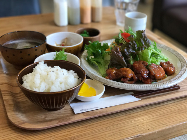 赤い実 山田西町 喫茶店 食べログ 赤い実 山田西町 喫茶店 食べログ