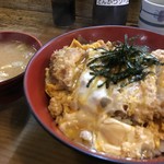 とんかつ おさむ - カツ丼 850円
