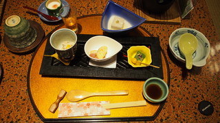 Kamogawa - 前菜三種盛・林檎蜂蜜酢