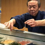 浜寿司 - お馴染みの大将(掲載OK済)