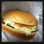 MOS BURGER - チーズバーガー 250円