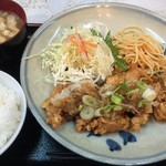 やくも - おろし唐揚げ定食（￥690）