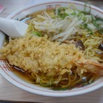 うどんのいなや - 中華そば+えび天、ねぎ
