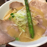 麺 チキンヒーロー - 