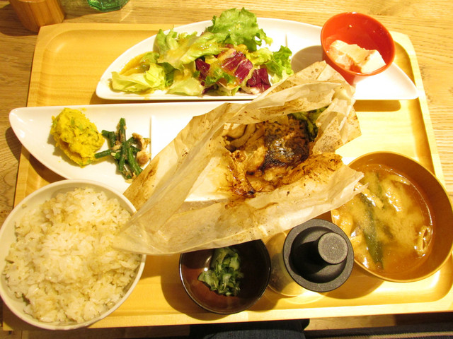 おぼん De ごはん 三宮オーパ2店 三宮 神戸新交通 定食 食堂 食べログ おぼん De ごはん 三宮オーパ2店 三宮 神戸新交通 定食 食堂 食べログ