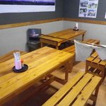 開拓の村 軽食堂北のふるさと　 - 暖簾も飛んでしまうので中へ