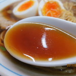 真砂 - 鶏ガラに魚介の旨味が感じる優しい味のスープ
